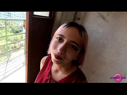 ❤️ סענסואַל תּלמיד סאַקס אַ פרעמדער אין די אָוטבאַקק - מיט זיין פּנים ❤ נאָר פּאָרן ביי אונדז ❌